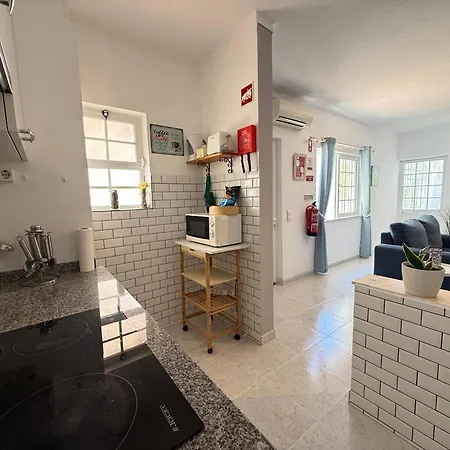 Apartamento Sardinha 2 Com Terraco 550m Da De Vale De Centeanes